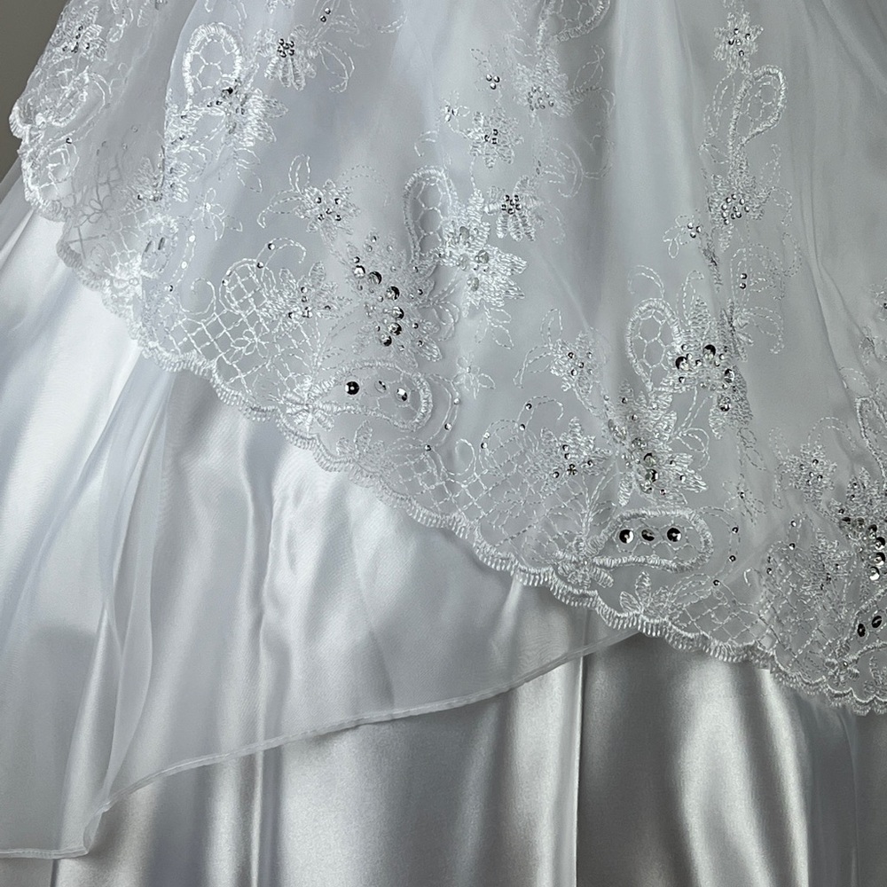 Girls First communion white dress size 7, 8, 10, 12 - Picture 3 of 13
